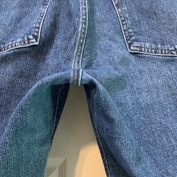 Old Navy Mid-rise Boyfriend Jeans, Size 14 - Picture 3 of 9